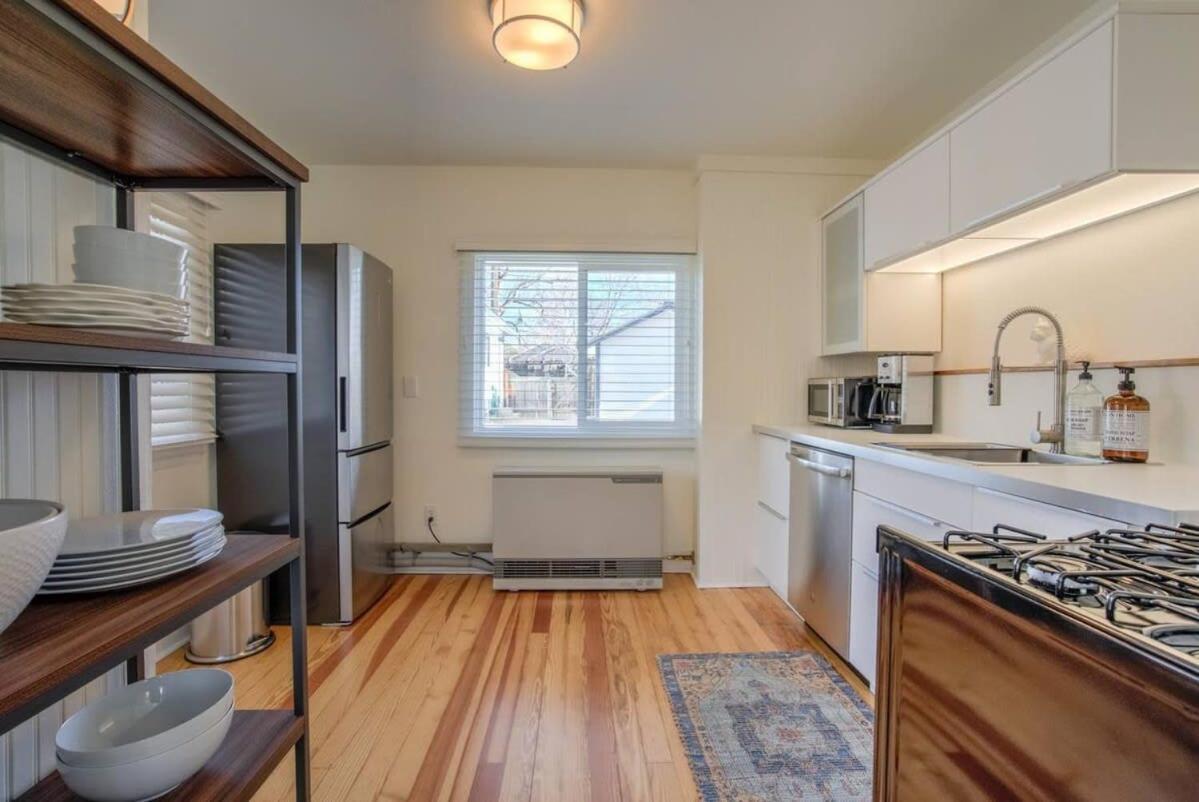Vintage Tiny House Cute 1Bdrm Big Appeal Villa โคโลราโดสปริงส์ ภายนอก รูปภาพ